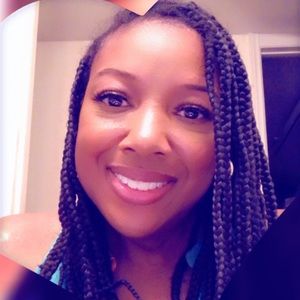 Meet your Posher, Kimberly